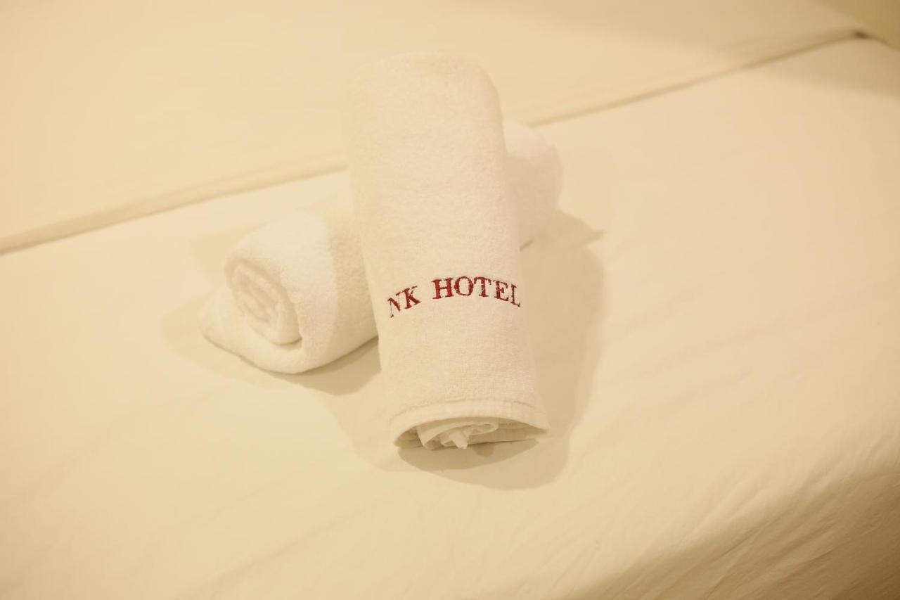 מואר N K Hotel מראה חיצוני תמונה